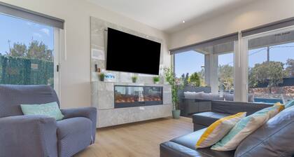 House 'Laian Branded Residensed' with Private Pool and Air Conditioning