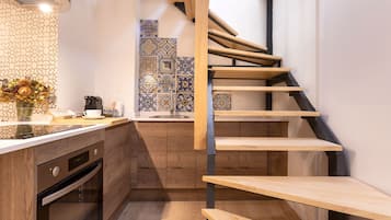 Réfrigérateur, micro-ondes, four, lave-vaisselle