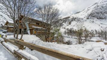 Enceinte de lâhĂ©bergement