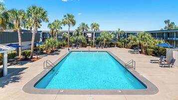 Seasonal outdoor pool