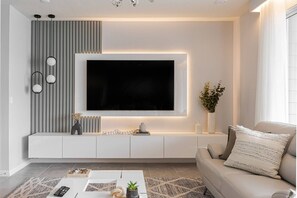 TV - 4142 Windsor Island new fantastic 12 guests pool (Davenport)