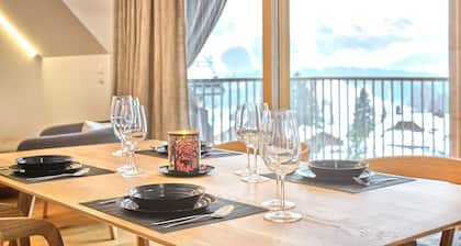 Mountain Lovers Three