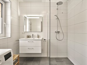 Een douche, een haardroger