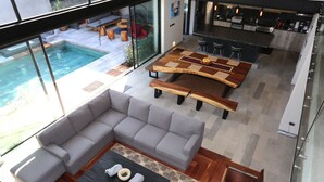 Interior - Modern New Luxury Private Villa for Family Fun - Pool, Jacuzzi, King Beds, Patio (Valle de Bravo)