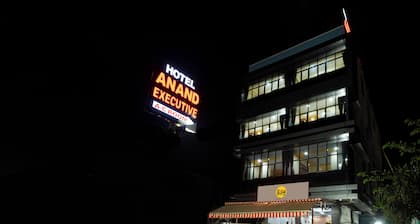 Itsy Hotels Anand Executive, Near Amanora