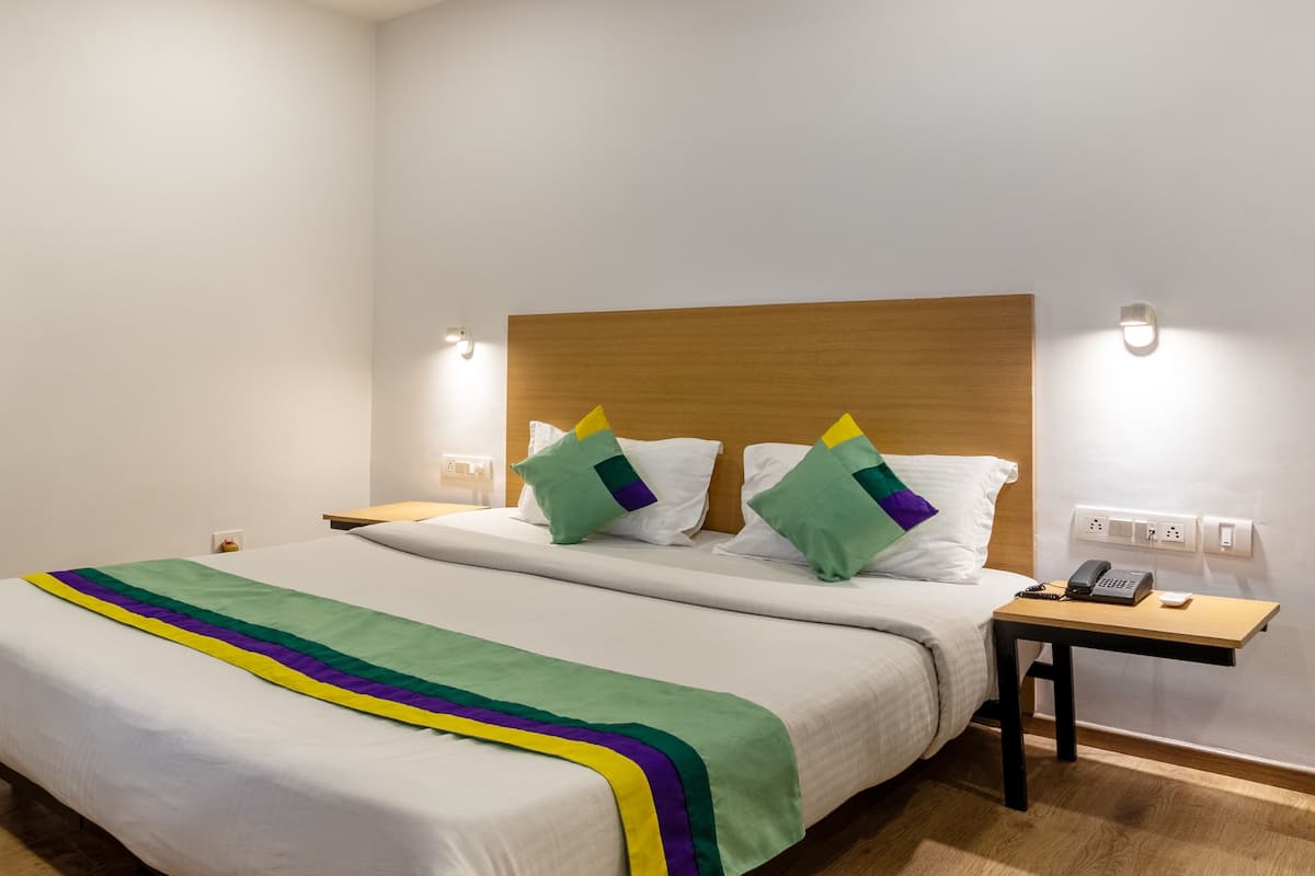 Premium Double Room | In-room safe, desk, soundproofing