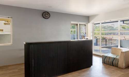 Treebo Treetops Inn - Anna Nagar