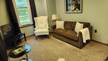 Smart-TV, Bücher, Arbeitsbereiche