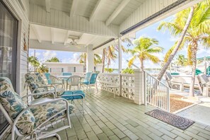Unclassified image, 5 of 45, button - Bob's Harbor View is a charming 2-bedroom, 2-bathroom retreat nestled near the picturesque Seven Mile Bridge. (Marathon)