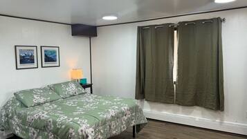 1 habitación, wifi y ropa de cama