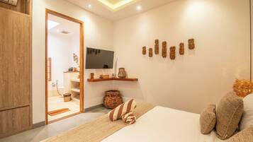 Villa (4 Bedrooms) | Exterior