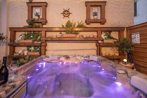 Spa - Villa with sea views and private jacuzzi (Krnica)