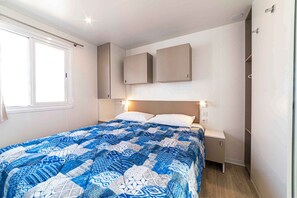 3 bedrooms