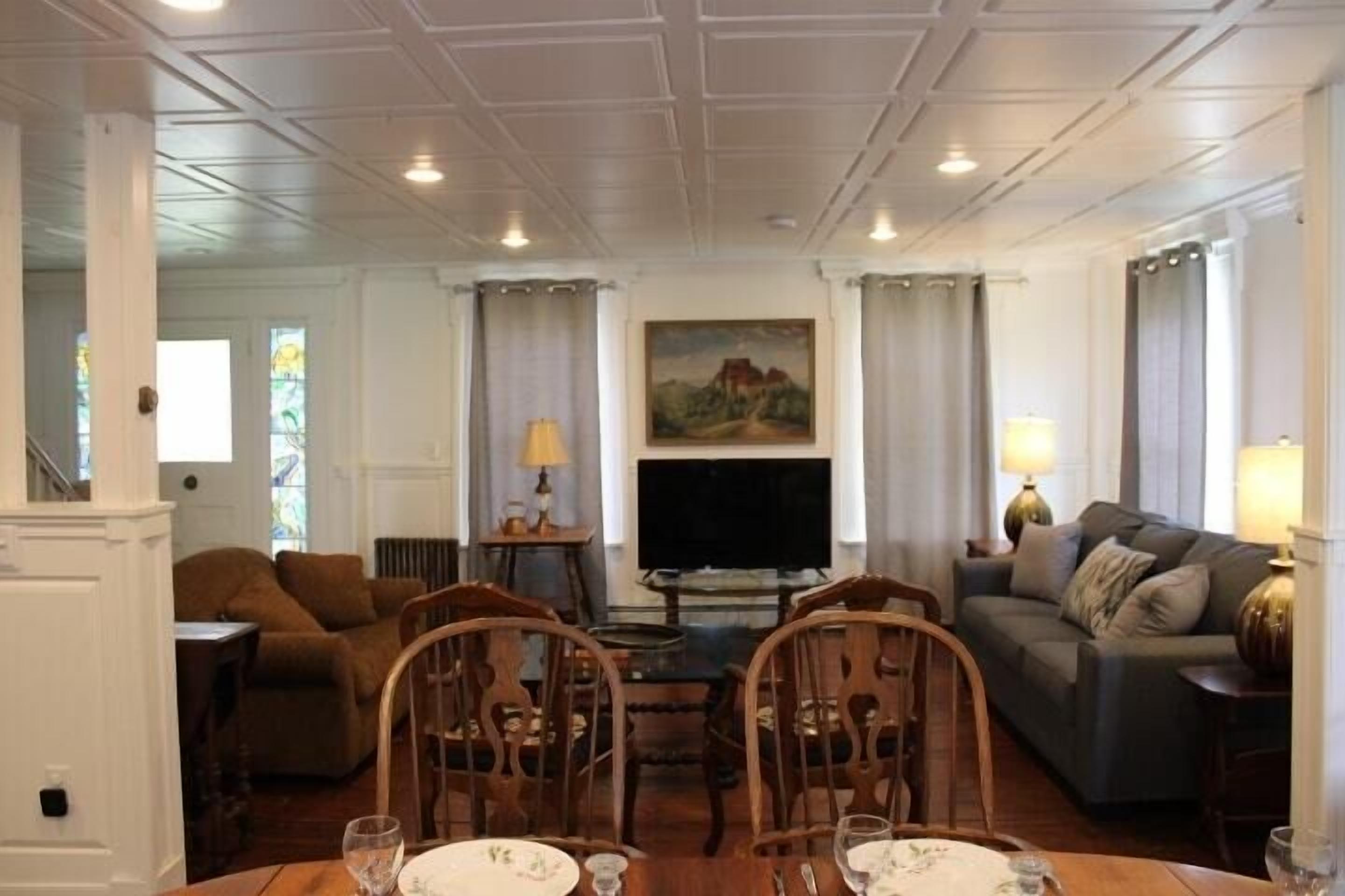 电视、壁炉、打印机