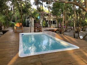 2 outdoor pools - Carlos Davila Sainz (Xcalak)