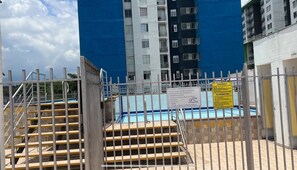 Outdoor pool - Hermosa Casa en Armenia a 15 min Parque del Café Aeropuerto y Lugares Turísticos (Armenia)