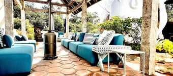 Rustic Emerald Retreat - Rave Reviews! 
Shown in HGTV Extreme & Unique Homes! 