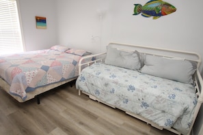 2 bedrooms, internet