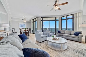 TV - *6th Floor, Parking Level! 3BR/4BA - Phoenix West II 604 The Oasis *Lazy River/Slide* (Orange Beach)