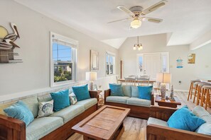 Fernseher, Tischfußball