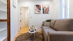 Living area - Gibraltar Nest 1-Hosted by Sweetstay (Gibraltar)