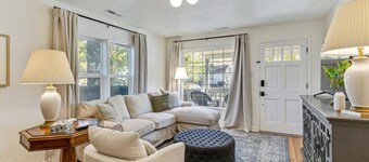 Luxe Mountainview Haven | Backyard | Massage*
