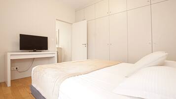 1 chambre, fer et planche à repasser, Wi-Fi, draps fournis