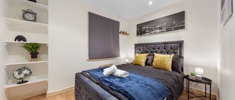 2 bedrooms, iron/ironing board, WiFi, bed sheets