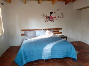 Family House | 4 bedrooms, iron/ironing board, free WiFi - Casa Los Ocotes Valle de Bravo (Valle de Bravo)