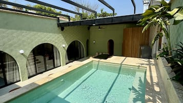 Piscina externa