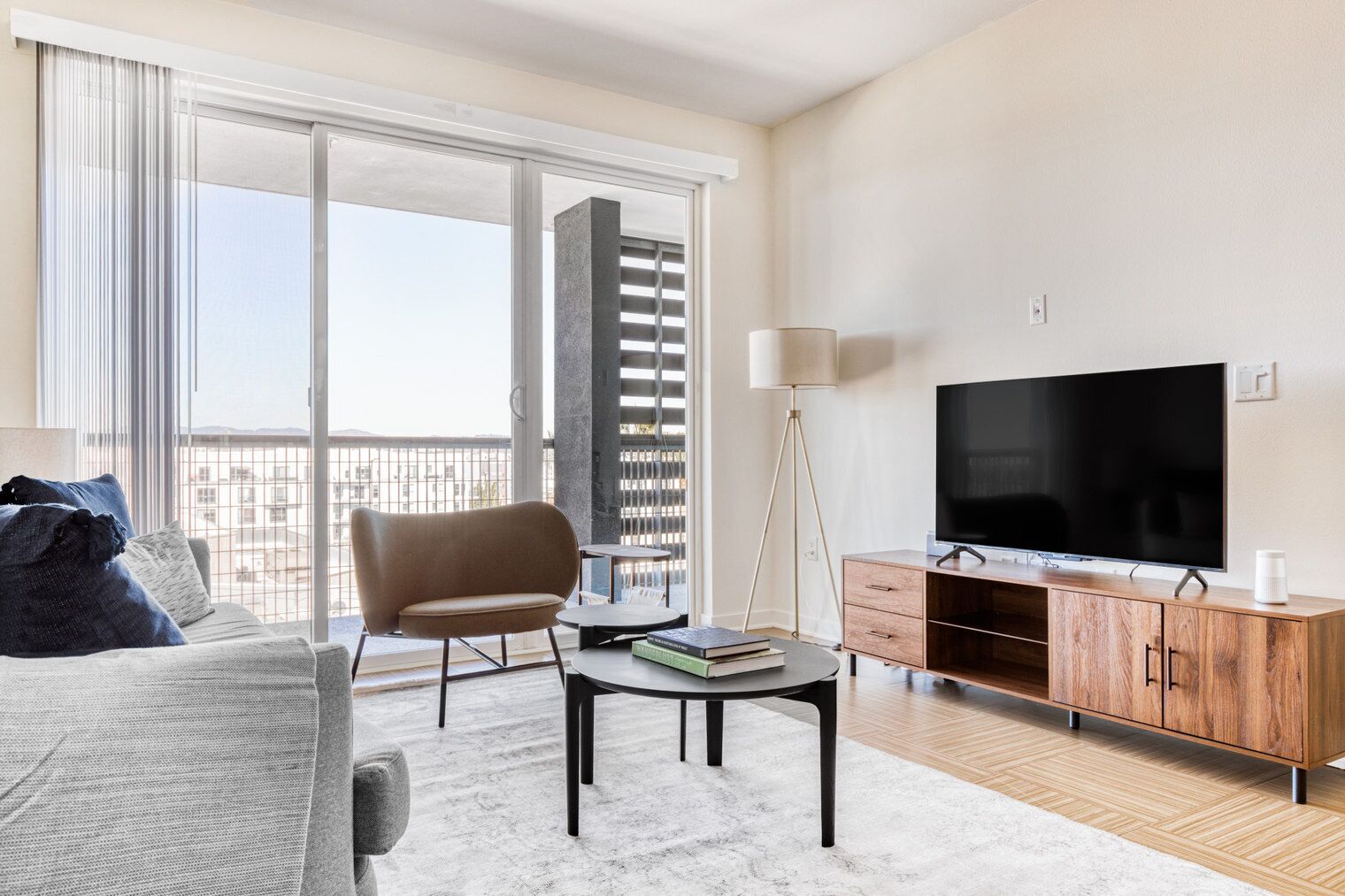 Deluxe Marina del Rey 2BR w/ Pool & Gym, steps to beach, by Blueground