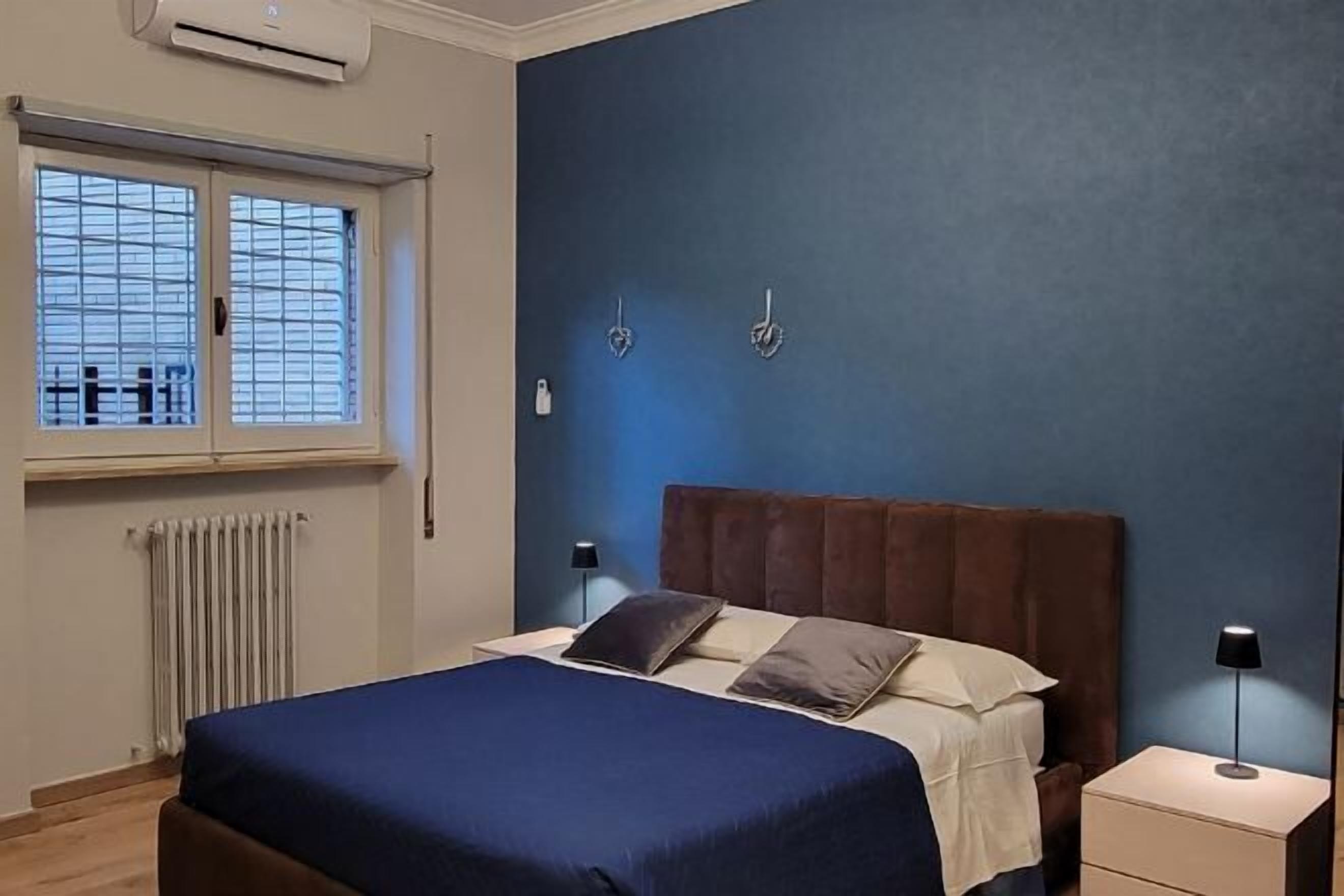 1 bedroom, desk, laptop workspace, free WiFi