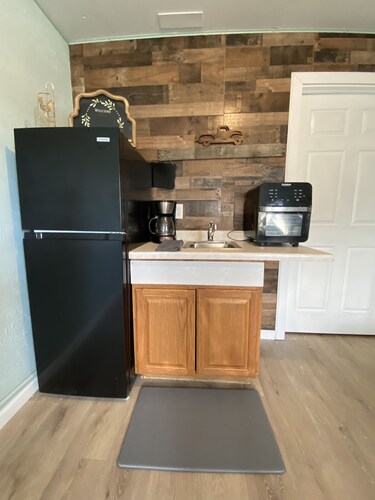 Simple luxury in a country setting 