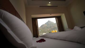 Premium Double Room | Free WiFi
