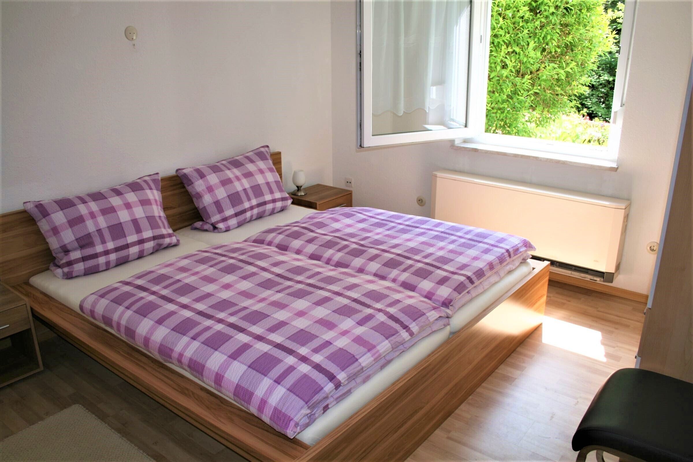 4 Schlafzimmer, Schreibtisch, Bügeleisen/Bügelbrett, kostenloses WLAN