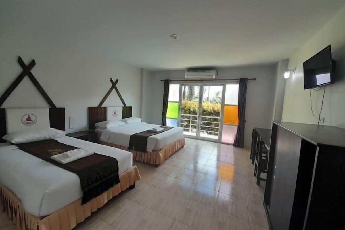Blackout drapes, soundproofing, WiFi (free), bed sheets