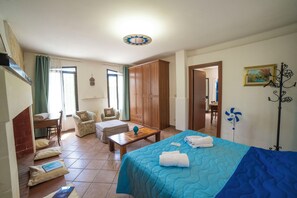 7 slaapkamers, een strijkplank/strijkijzer, gratis wifi, beddengoed