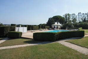 Seasonal outdoor pool - Villa Gaia with pool (Galatina)