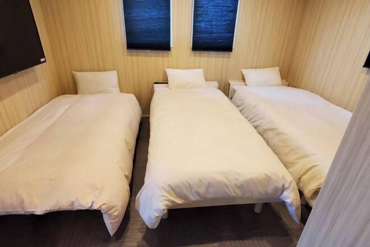 Premium bedding, down duvets, memory-foam beds, desk