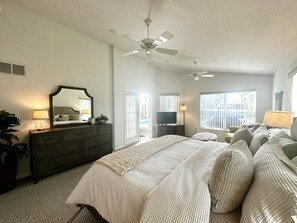 3 slaapkamers, een strijkplank/strijkijzer, wifi, beddengoed