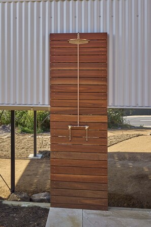 Property grounds - RARE Views - Diamond Skies - Incredible! (Glamorgan-Spring Bay)