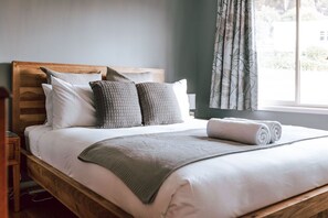 3 Schlafzimmer, Bügeleisen/Bügelbrett, kostenloses WLAN, Bettwäsche