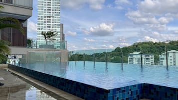 Alberca al aire libre