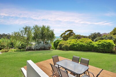 The BEST Scamander Beach House!