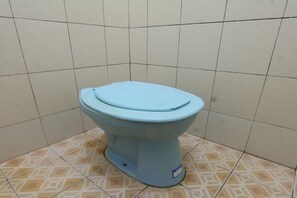 디럭스 더블룸 | 욕실 | 샤워 시설, 레인폴 샤워기, 타월