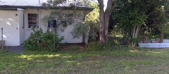 Great pied a terre for two and gateway to the Murray River.