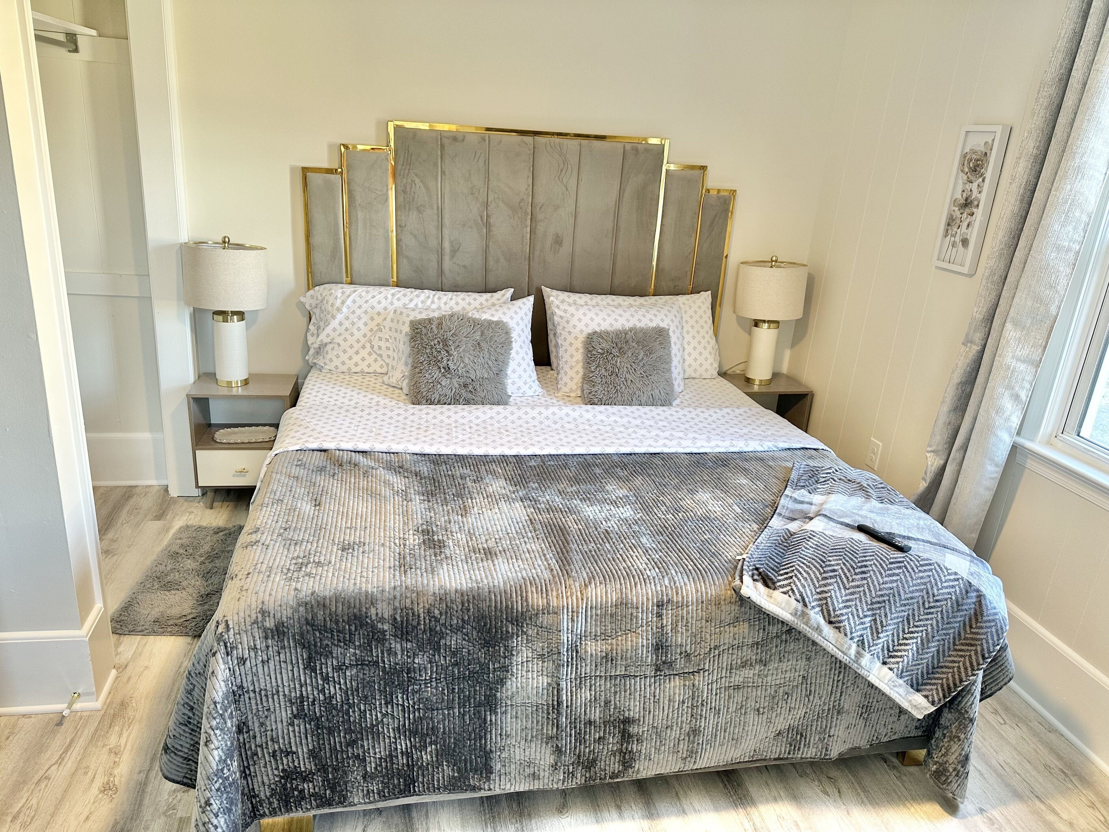 3 habitaciones, tabla de planchar con plancha y wifi gratis 