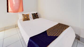 Quarto casal luxo | Wi-Fi de cortesia, roupa de cama