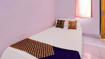 Deluxe Double Room | WiFi (free), bed sheets