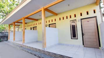 Fachada de la propiedad